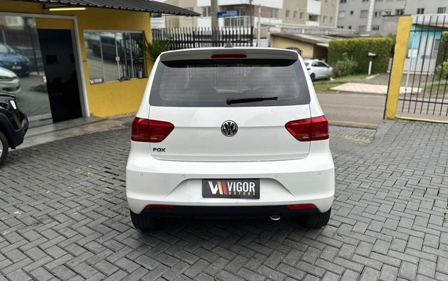 imagem-https://www.socarrao.com.br/sc-vehicle-images-prod/3794170/1789219447444-8470693_11_B_ea62cce477.jpeg