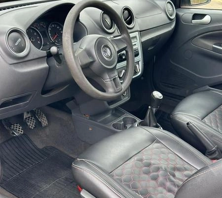 imagem-https://www.socarrao.com.br/sc-vehicle-images-prod/3794186/1789219707506-8444656_8_B_38f7934b49.jpeg