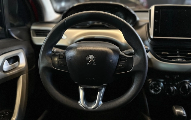 imagem-https://www.socarrao.com.br/sc-vehicle-images-prod/3794189/1789219740800-6_125808.jpg