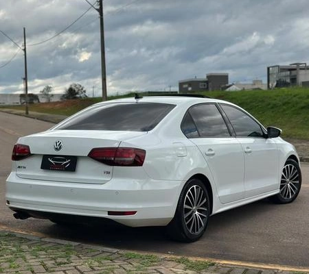 imagem-https://www.socarrao.com.br/sc-vehicle-images-prod/3794190/1789219796872-8470695_5_B_8a8faa3615.jpeg