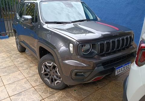 Jeep Renegade 2023 Cinza — foto 1 de 3
