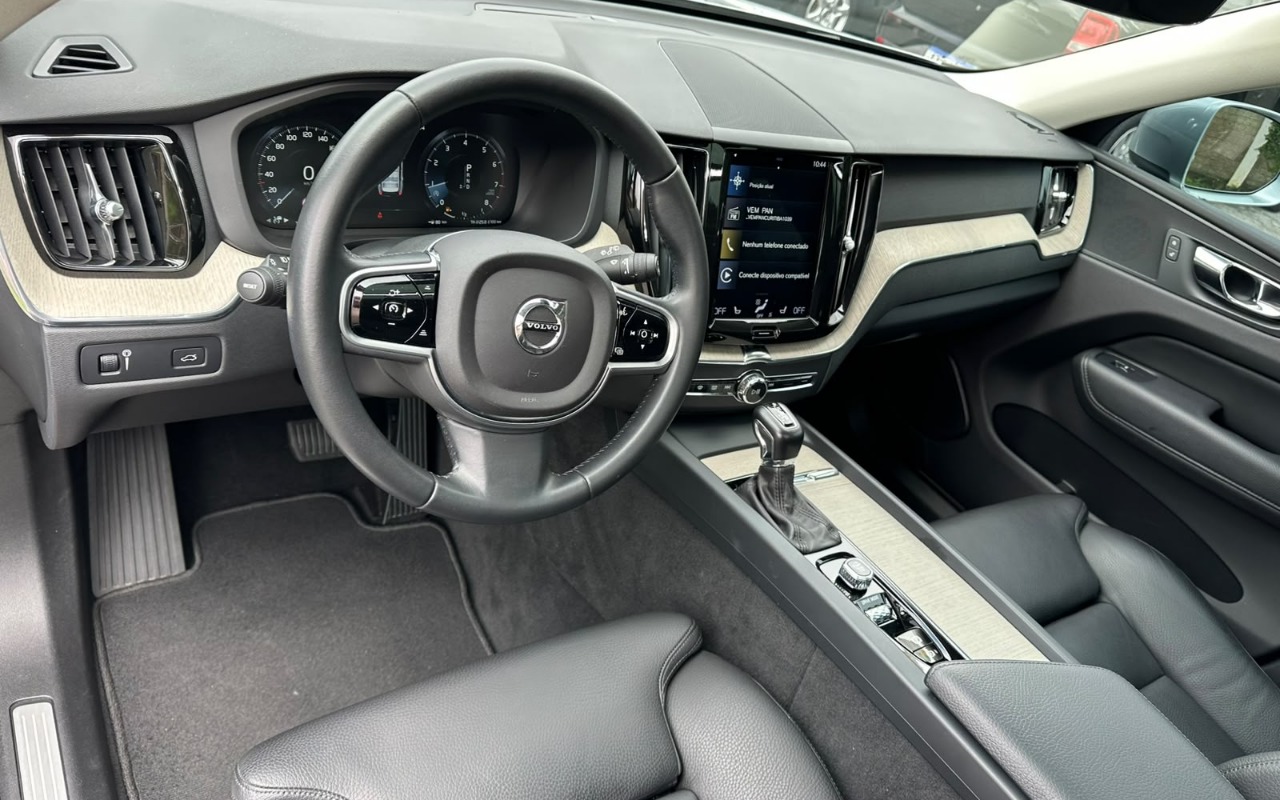 imagem-https://www.socarrao.com.br/sc-vehicle-images-prod/3794193/1789219810792-V2hhdHNBcHAgSW1hZ2UgMjAyNi0wOS0xMiBhdCAxMC4wOS4wNyAoMykuanBlZw.jpeg