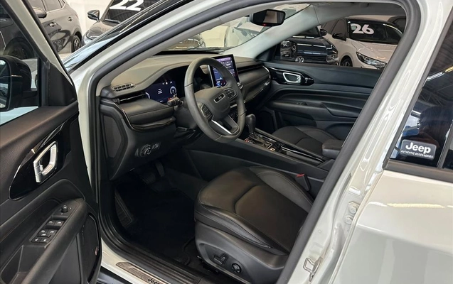 imagem-https://www.socarrao.com.br/sc-vehicle-images-prod/3794209/1789220116634-0e5cdb3b-2bf8-4c74-95b4-5056d5fae16720260912102443.jpeg