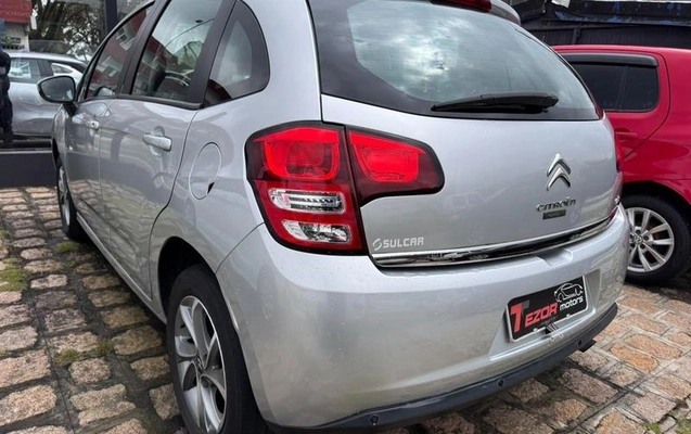 imagem-https://www.socarrao.com.br/sc-vehicle-images-prod/3794226/1789220368655-8225732_2_B_fad7f7920e.jpeg