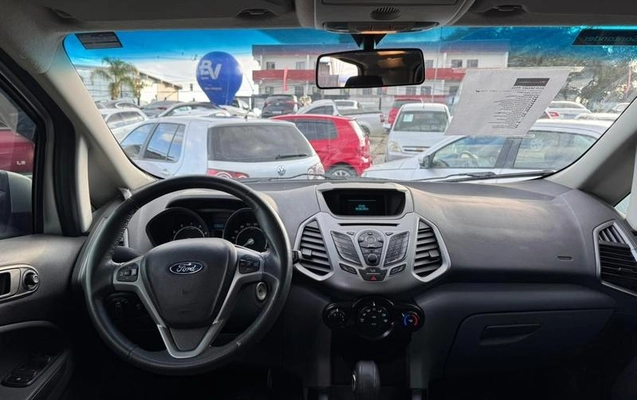 imagem-https://www.socarrao.com.br/sc-vehicle-images-prod/3794232/1789220481121-8149673_5_B_17ec9a4a99.jpeg