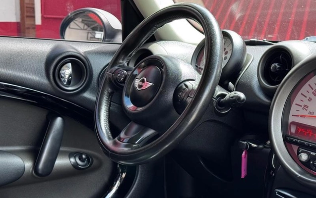 imagem-https://www.socarrao.com.br/sc-vehicle-images-prod/3794241/1789220675418-8461930_8_B_7fe2154c42.jpeg