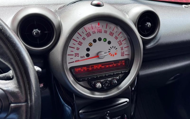 imagem-https://www.socarrao.com.br/sc-vehicle-images-prod/3794241/1789220675422-8461930_11_B_ce12e4e26b.jpeg