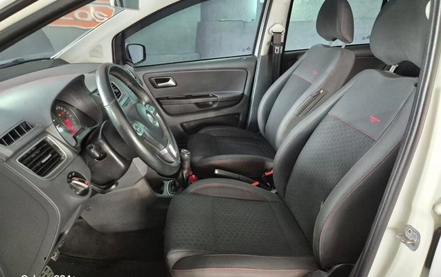 imagem-https://www.socarrao.com.br/sc-vehicle-images-prod/3794245/1789220742215-8452270_0_B_ee926bd0cd.jpeg