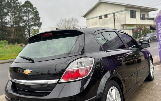 imagem-https://www.socarrao.com.br/sc-vehicle-images-prod/3794260/1789221174624-708ce418d493460eb60c377d77464a17_1789220973512.jpg