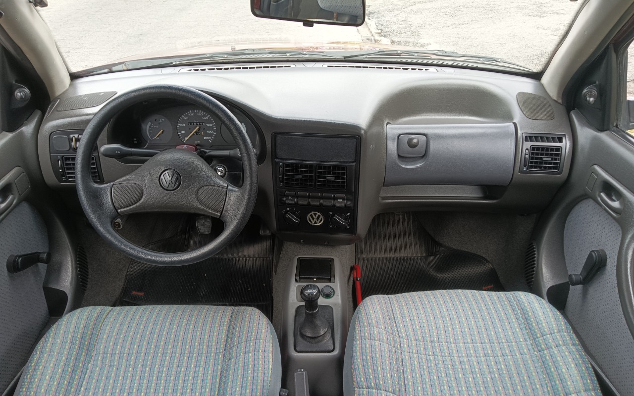 imagem-https://www.socarrao.com.br/sc-vehicle-images-prod/3794266/1789223712179-SU1HXzIwMjYwOTEyXzExMjE1Mi5qcGc.jpg