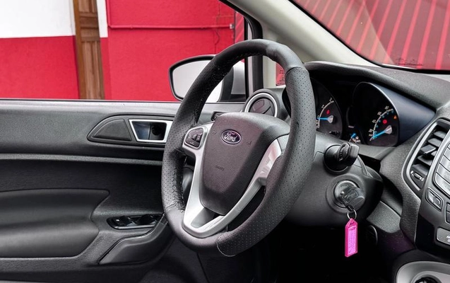 imagem-https://www.socarrao.com.br/sc-vehicle-images-prod/3794282/1790027967031-8461498_8_B_5b2cdb1aab.jpeg