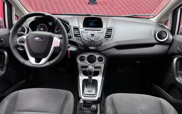 imagem-https://www.socarrao.com.br/sc-vehicle-images-prod/3794282/1790027967033-8461498_9_B_580d2f0347.jpeg