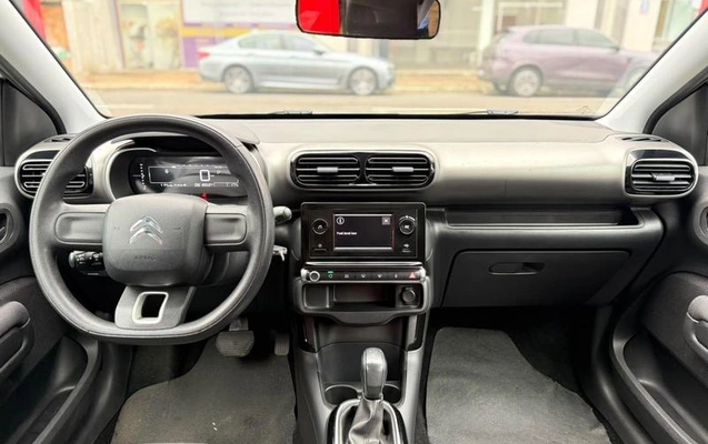 imagem-https://www.socarrao.com.br/sc-vehicle-images-prod/3794284/1789221590056-8454010_0_B_f62916bbe2.jpeg