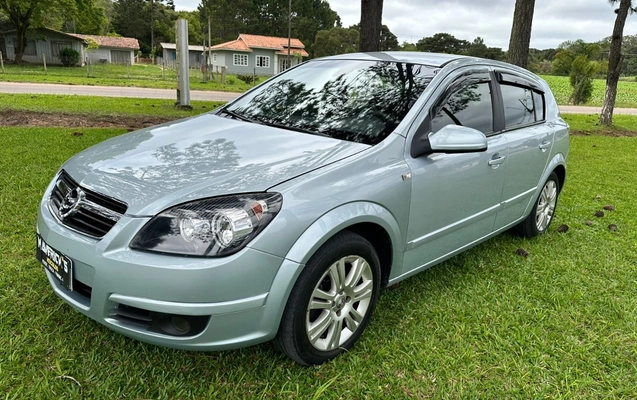 imagem-https://www.socarrao.com.br/sc-vehicle-images-prod/3794286/1789221609683-ZjJhYjk4NTItNmFmZC00NDQzLWE0ZjYtYzkyMzEzMDI1MWY3LmpwZWc.jpeg