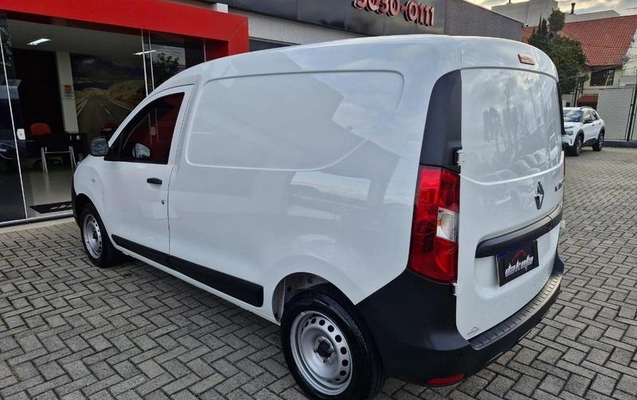 imagem-https://www.socarrao.com.br/sc-vehicle-images-prod/3794312/1789650591750-8467402_18_B_c482d8f390.jpeg