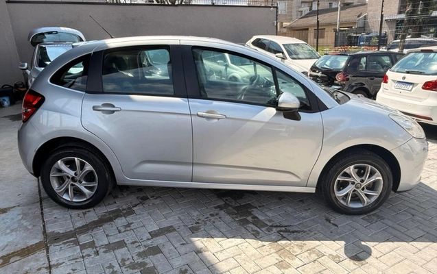 imagem-https://www.socarrao.com.br/sc-vehicle-images-prod/3794352/1789222574353-2_040038.jpg