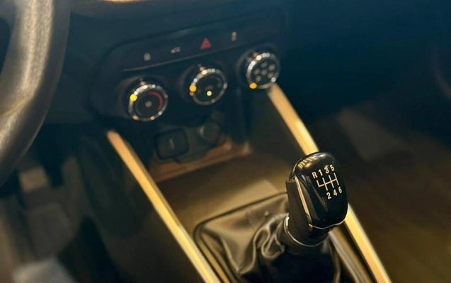 imagem-https://www.socarrao.com.br/sc-vehicle-images-prod/3794353/1789385212487-8407100_6_B_9263ce937e.jpeg