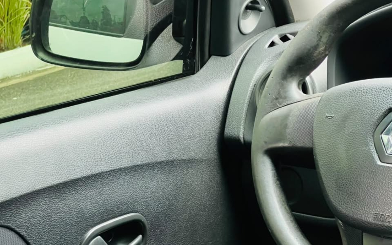 imagem-https://www.socarrao.com.br/sc-vehicle-images-prod/3794355/1789222616262-V2hhdHNBcHAgSW1hZ2UgMjAyNi0wOS0xMCBhdCAwOS4yOC4wOSAoMSkuanBlZw.jpeg