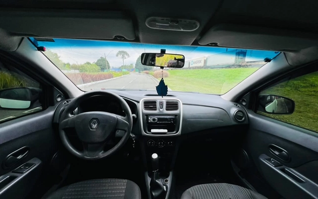 imagem-https://www.socarrao.com.br/sc-vehicle-images-prod/3794355/1789222616524-V2hhdHNBcHAgSW1hZ2UgMjAyNi0wOS0xMCBhdCAwOS4yOC4xMCAoMSkuanBlZw.jpeg