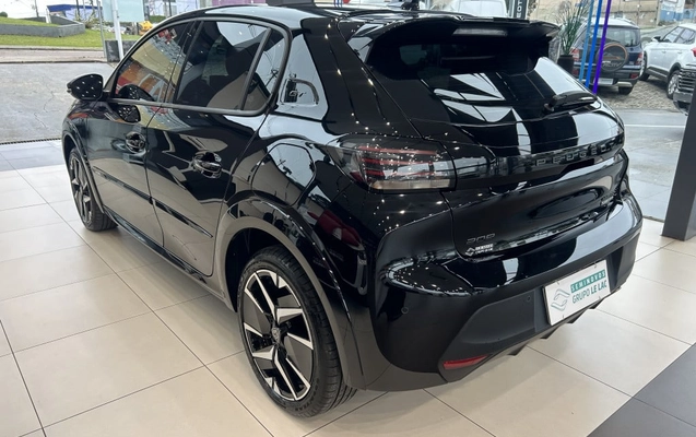 imagem-https://www.socarrao.com.br/sc-vehicle-images-prod/3794377/1789481561551-vehicle_image_1789481492_c09fb6a2272791a146ebfcd1d8339275.jpeg
