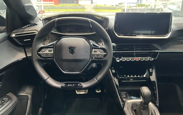 imagem-https://www.socarrao.com.br/sc-vehicle-images-prod/3794377/1789481561557-vehicle_image_1789481513_b8b9d1ce5279351af71deba9194c4b01.jpeg