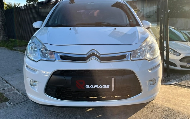 imagem-https://www.socarrao.com.br/sc-vehicle-images-prod/3794389/1789223213247-9_032801.jpg