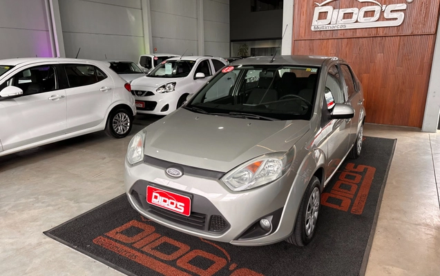 imagem-https://www.socarrao.com.br/sc-vehicle-images-prod/3794390/1789223231991-bd854772-fc5b-46b5-81f1-f3f2a2648860.jpg