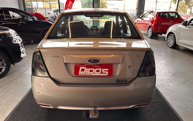 imagem-https://www.socarrao.com.br/sc-vehicle-images-prod/3794390/1789223231993-17e03f8d-e1b5-4e15-add9-a9e6521f2db9.jpg