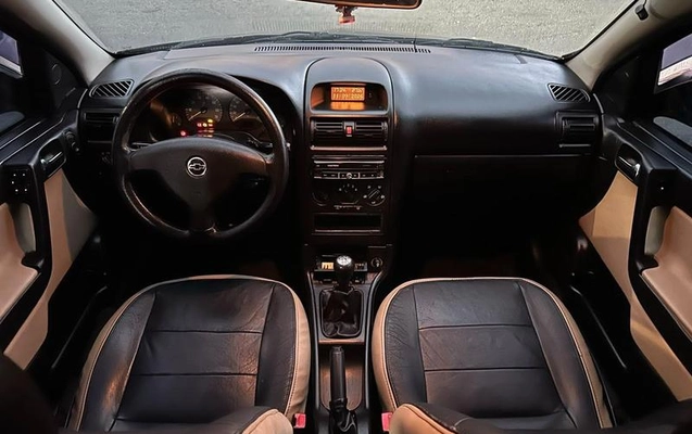 imagem-https://www.socarrao.com.br/sc-vehicle-images-prod/3794402/1789224669802-8432633_6_B_df6f62a145.jpeg