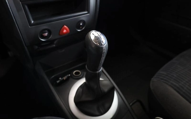 imagem-https://www.socarrao.com.br/sc-vehicle-images-prod/3794405/1789223434234-8336544_11_B_1554d9e196.jpeg
