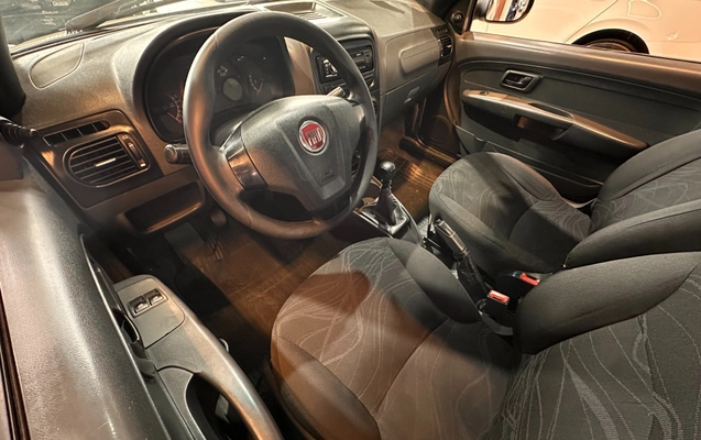 imagem-https://www.socarrao.com.br/sc-vehicle-images-prod/3794412/1789223527865-2d159b69-31e0-4b20-865b-85049ef6ea19.jpg