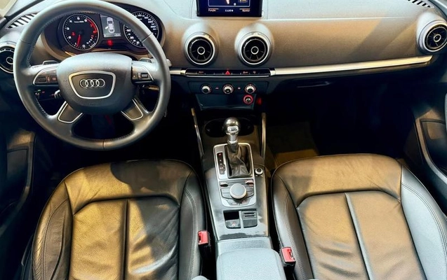 imagem-https://www.socarrao.com.br/sc-vehicle-images-prod/3794414/1789226778381-8471052_2_B_fd1e0d2bec.jpeg