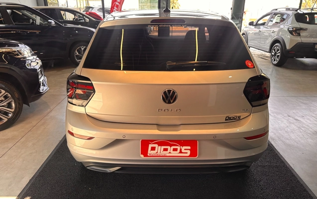 imagem-https://www.socarrao.com.br/sc-vehicle-images-prod/3794416/1789223569156-48ca61df-6e38-405f-b90e-f62e2ad2335f.jpg