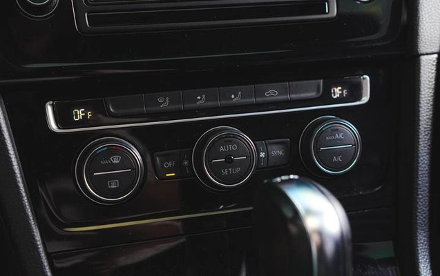 imagem-https://www.socarrao.com.br/sc-vehicle-images-prod/3794434/1789223934342-8466856_12_B_4e7f7e7006.jpeg