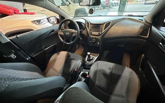 imagem-https://www.socarrao.com.br/sc-vehicle-images-prod/3794438/1789224013218-351c0d34-b436-445d-8037-05bd2109d25c.jpg