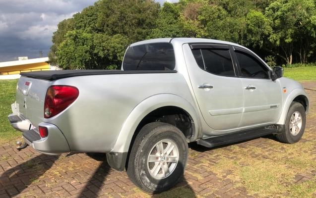 imagem-https://www.socarrao.com.br/sc-vehicle-images-prod/3794448/1789396964512-c3JjqLhQqXj1Gpq8RJLWJHoLvnBMsInY.jpg