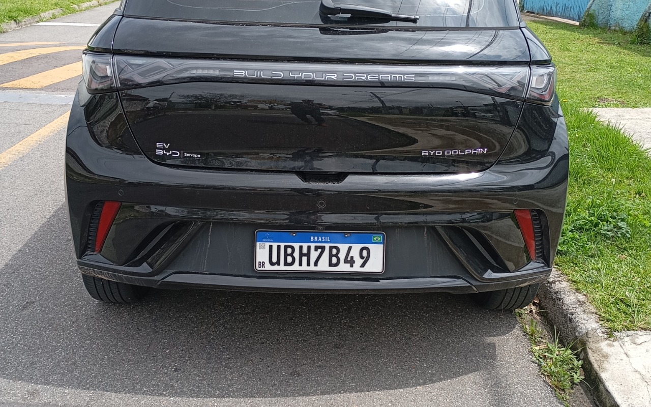 imagem-https://www.socarrao.com.br/sc-vehicle-images-prod/3794470/1789225454583-MTc4OTIyNTM0ODY3NTk5NDI2MjA0MTg0NTE2MjA0LmpwZw.jpg
