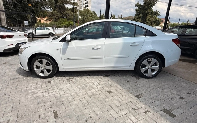 imagem-https://www.socarrao.com.br/sc-vehicle-images-prod/3794472/1789224625054-2_114936.jpg