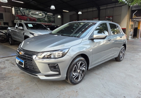 Chevrolet Onix 2026 Cinza — foto 1 de 3