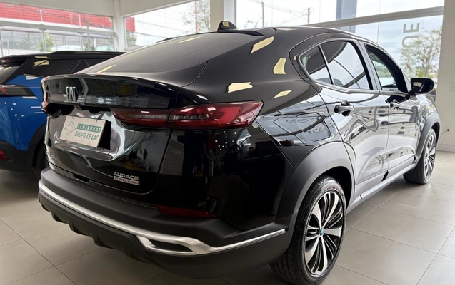 imagem-https://www.socarrao.com.br/sc-vehicle-images-prod/3794491/1789225125878-vehicle_image_1786051154_ca7cc5f216b882dd90ff8ec8a125e645.jpeg