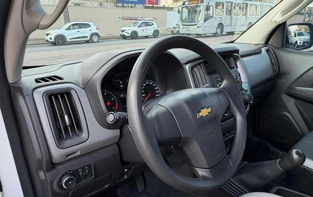 imagem-https://www.socarrao.com.br/sc-vehicle-images-prod/3794501/1789225394093-8110811_0_B_9645dea4e1.jpeg