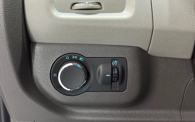 imagem-https://www.socarrao.com.br/sc-vehicle-images-prod/3794508/1789225569463-vehicle_image_1789225561_978de272ece4cfc0ab2c854f6998aac8.jpeg