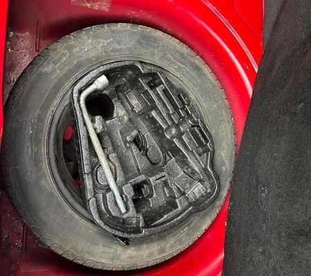 imagem-https://www.socarrao.com.br/sc-vehicle-images-prod/3794529/1789226155555-8432079_13_B_648f74ded6.jpeg