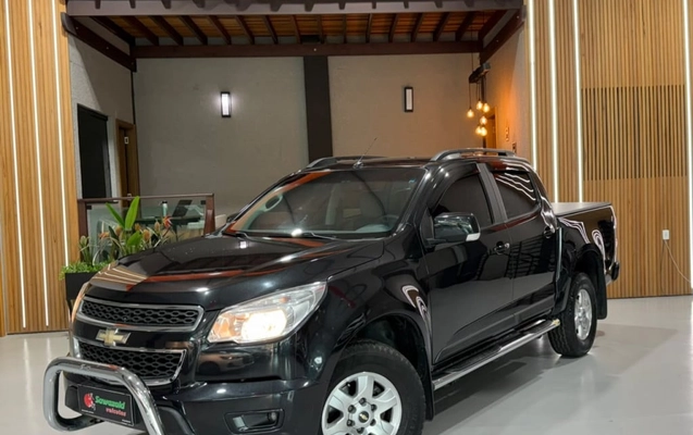 imagem-https://www.socarrao.com.br/sc-vehicle-images-prod/3794533/1789226245691-vehicle_image_1789226199_5d82fdb6f0aecb6260cc5262a2146caa.jpeg