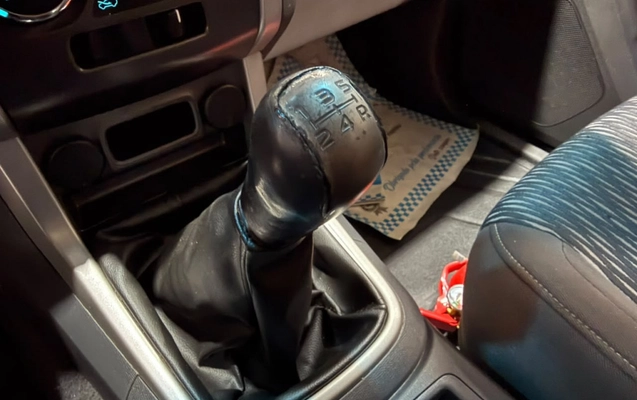 imagem-https://www.socarrao.com.br/sc-vehicle-images-prod/3794533/1789226245721-vehicle_image_1789226236_63d37ec211e03df542c6de43a66c47b0.jpeg