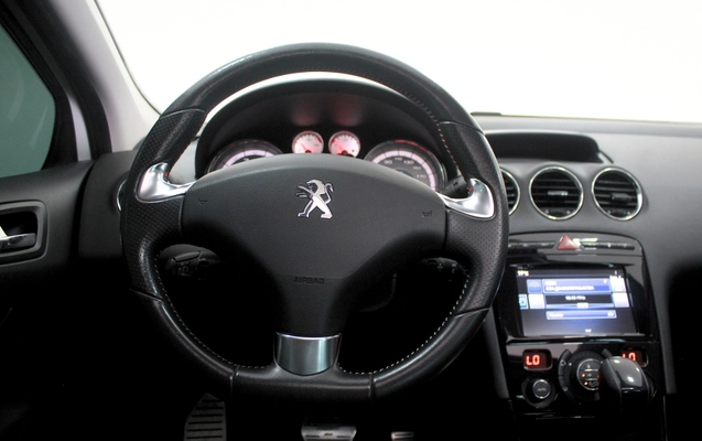 imagem-https://www.socarrao.com.br/sc-vehicle-images-prod/3794537/1789226406625-9_121912.jpg