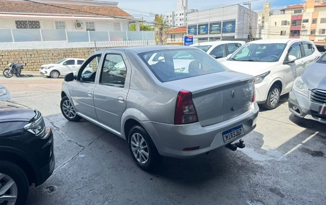 imagem-https://www.socarrao.com.br/sc-vehicle-images-prod/3794570/1789229942803-gb-c31c19f.jpeg