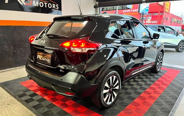 imagem-https://www.socarrao.com.br/sc-vehicle-images-prod/3794582/1789390723618-V2hhdHNBcHAgSW1hZ2UgMjAyNi0wOC0xOCBhdCAxOC4wMy4xNCAoMTMpLmpwZWc.jpeg