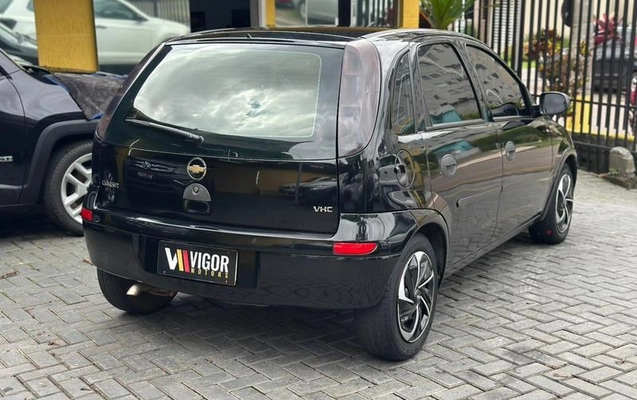 imagem-https://www.socarrao.com.br/sc-vehicle-images-prod/3794594/1789227649921-8449787_9_B_053272e0bf.jpeg