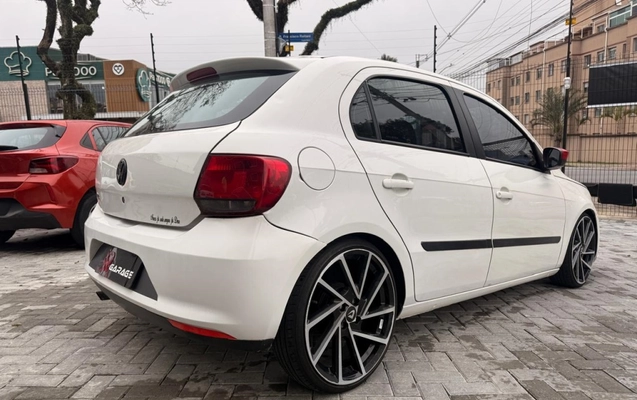 imagem-https://www.socarrao.com.br/sc-vehicle-images-prod/3794596/1789227665590-26_122426.jpg